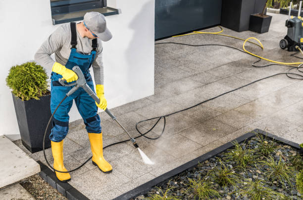 Pressure Washing Brick in Flushing, MI